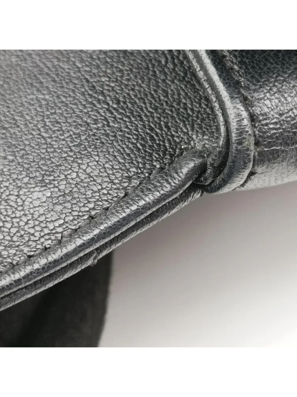 Saint Laurent Carre Black Leather Shoulder Bag